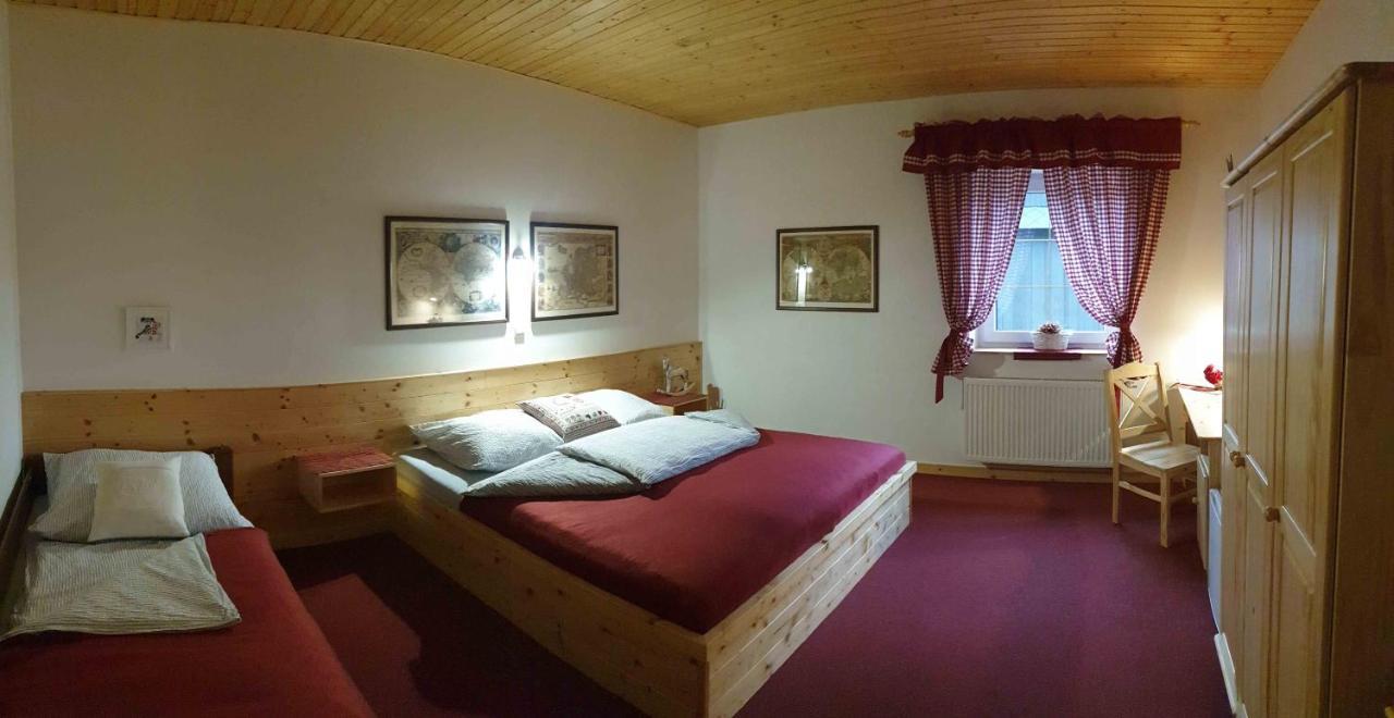 ホテル U Dvou Studni Loučná nad Desnou エクステリア 写真